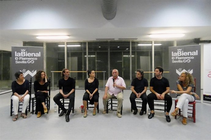 Ensayo de 'El salón de baile', estreno absoluto en la Bienal