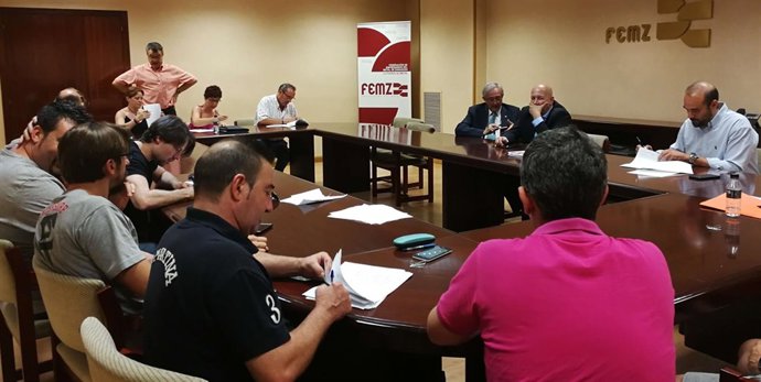 Firma del convenio del sector del comercio del metal para 2018 y 2019