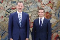 Felipe VI recibe a Casado tras su elección como presidente del PP