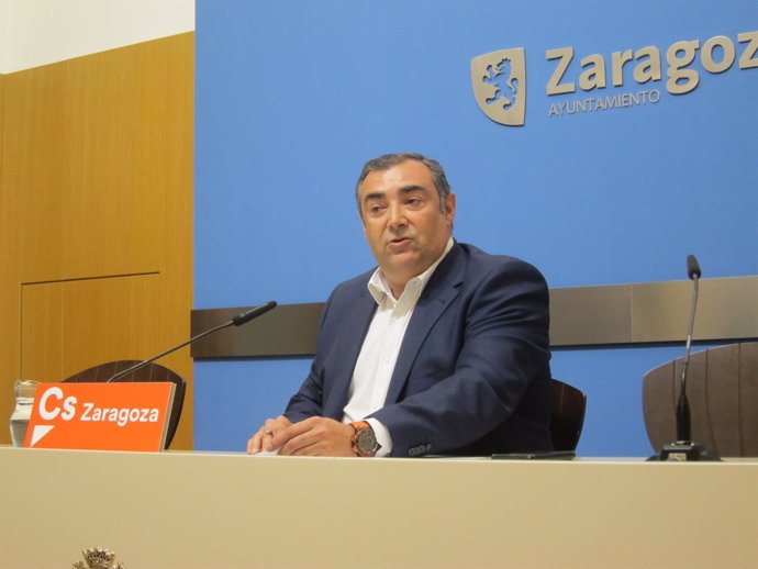 Concejal de Ciudadanos en el Ayuntamiento de Zaragoza, Alberto Casañal