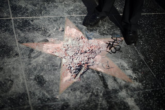 La estrella de Donald Trump, destrozada por un acto vandálico