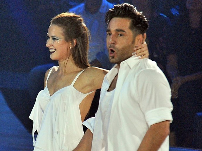 Yana olina y david bustamante en bailando con las estrellas