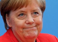 Merkel aplaude el acuerdo entre la UE y EEUU para poner fin a la disputa comercial
