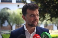 Maíllo, que defiende 'Adelante Andalucía' para la confluencia, pide no distraer con debates nominales "no prioritarios"