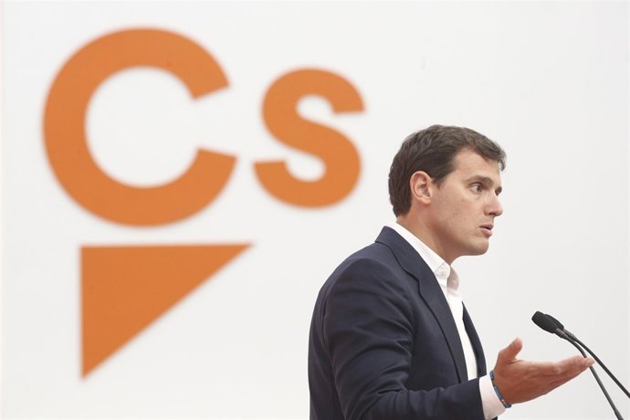 Rivera ofrece una rueda de prensa tras el Comité Permanente de Ciudadanos