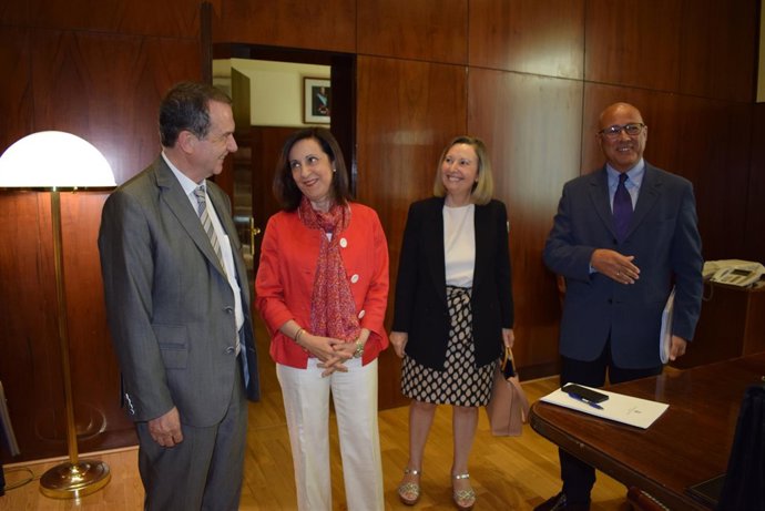 Margarita Robles y Abel Caballero