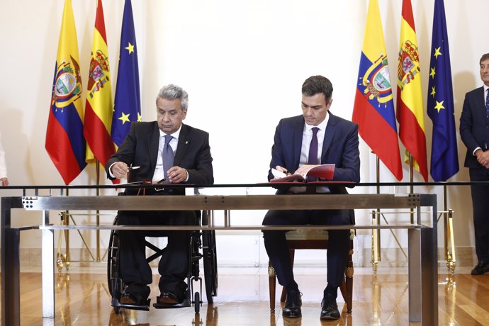 El presidente del Gobierno, Pedro Sánchez, recibe al presidente de la República 