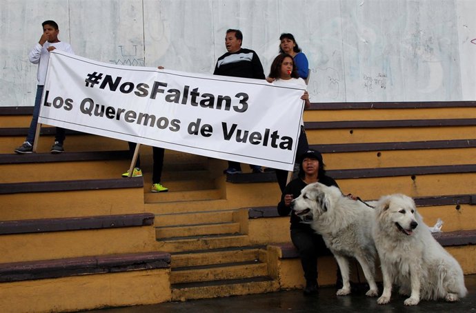 Familiares de los periodistas de El Comercio asesinados 