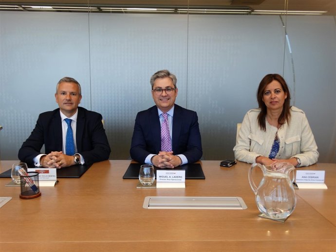 Juli Tecles,  Miguel Ángel Ladero y Ana Cebrián