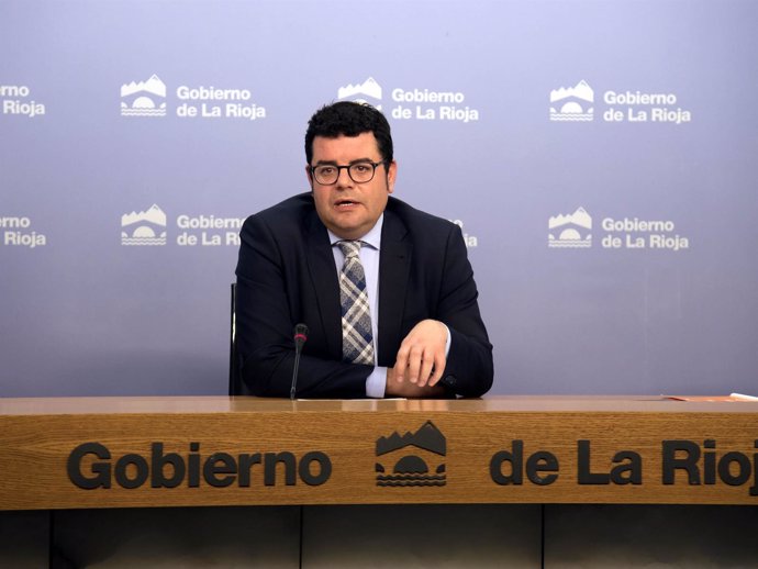 El consejero de Administración Pública y Hacienda, Alfonso Domínguez