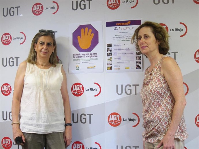 La presidenta (derecha) y secretaria (izquierda) de Fademur.                  