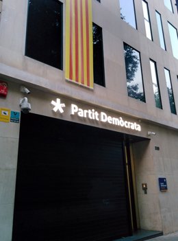 Sede del PDeCAT de la calle Provença de Barcelona