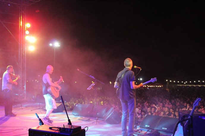 [Sevilla] Np Alcalá: Cinco Mil Personas Disfrutaron Anoche De Los Conciertos Del