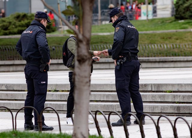 Recursos de Policía Nacional, agente, agentes, policía, policías