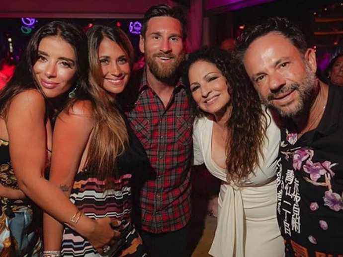 LEO MESSI Y GLORIA ESTEFAN EN LIO