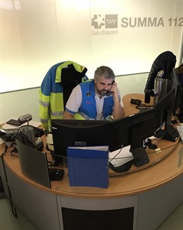 Trabajador de la  Agencia de Seguridad y Emergencias Madrid 112