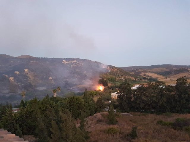 Incendio forestal declarado en Manilva (Málaga)