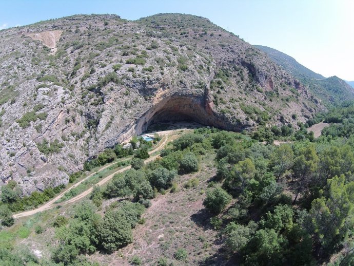 Jaciment de Cova Gran, a Les Avellanes i Santa Linya (Lleida)