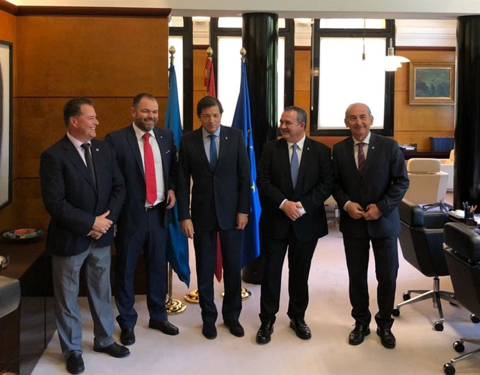 Javier Fernández, Isaac Pola y Presidentes de Cámaras de Comercio