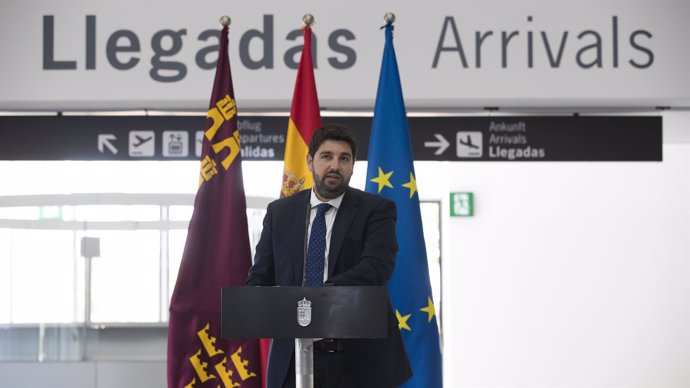 López Miras presenta el Plan Especial del Aeropuerto Internacional RM