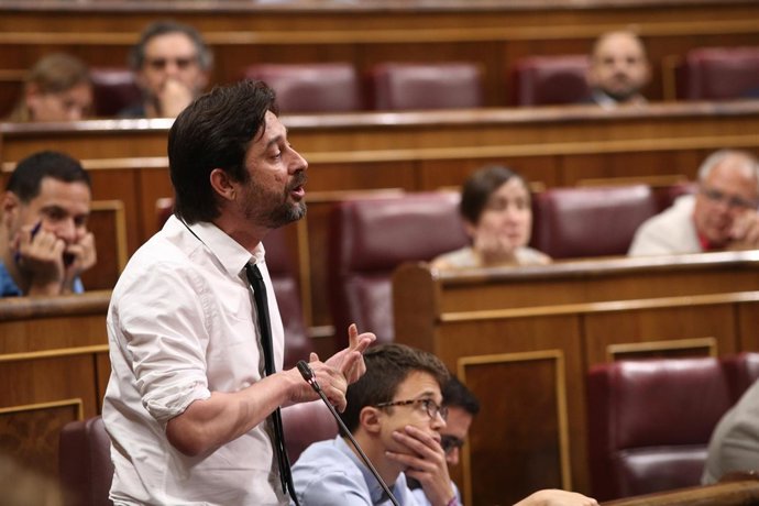 Rafael Mayoral en la sesión de control al Gobierno en el Congreso