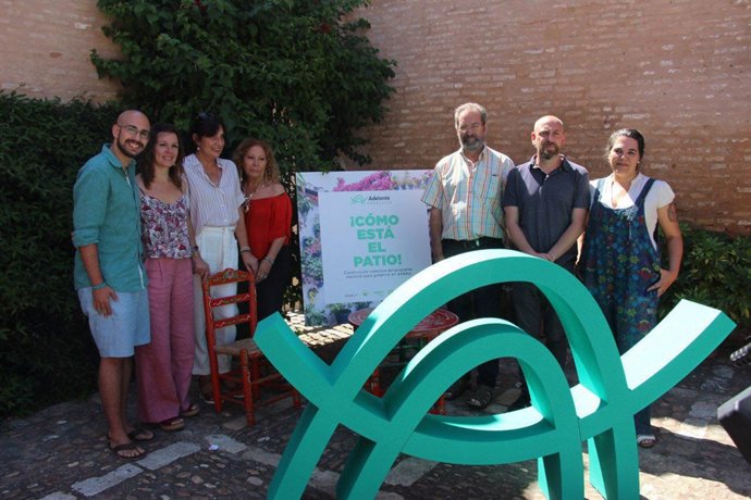'Adelante Andalucía' Lanza La Campaña '¡Cómo Está El Patio!' 