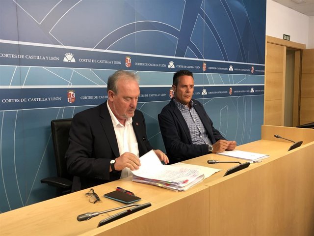 José Fracisco Martín (izda) junto a Pedro González (dcha), 30-7-18