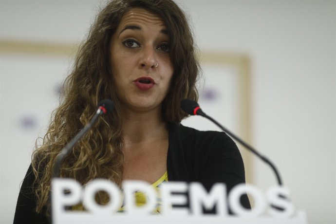 Roda de premsa de Noelia Vera a la seu de Podem
