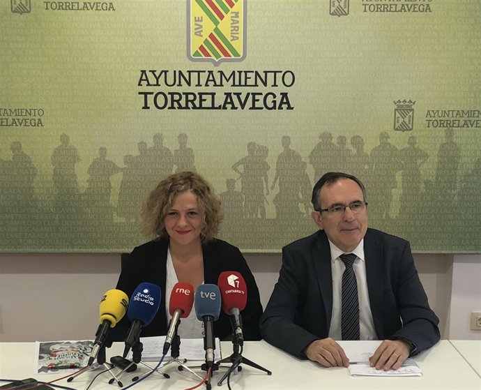 Alcalde de Torrelavega y concejala fiestas