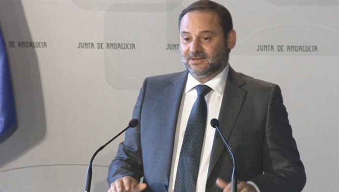 José Luis Ábalos, ministro de Fomento.