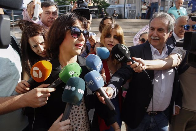 Juana Rivas, a su llegada a los juzgados