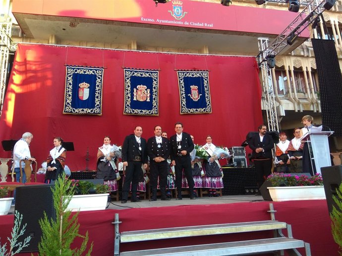 Pangorga de Ciudad Real nombra Pandorgo y placlama Dulcinea