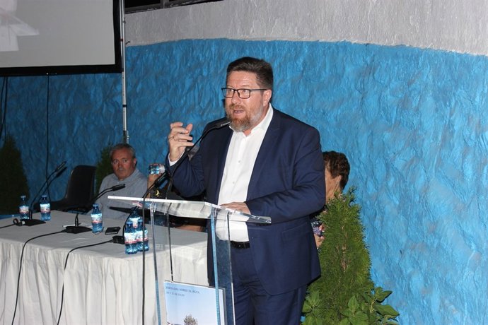 El consejero de Agricultura, Pesca y Desarrollo Rural, Rodrigo Sánchez Haro