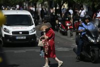 La ola de calor podría remitir un día antes, el domingo, pero hasta entonces se esperan hasta 44ºC de máxima en el sur