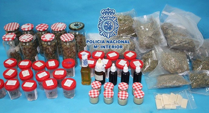 Marihuana intervenida por la Policía Nacional en Pontevedra