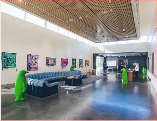 Hall de un hotel de 21c Museum Hotels