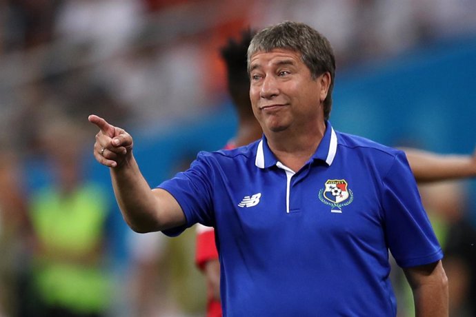 El entrenador colombiano Hernán Darío Gómez deja de ser seleccionador de Panamá