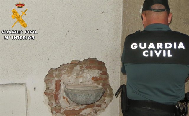 Palencia.- Pila que intentaban sustraer los ladrones                            