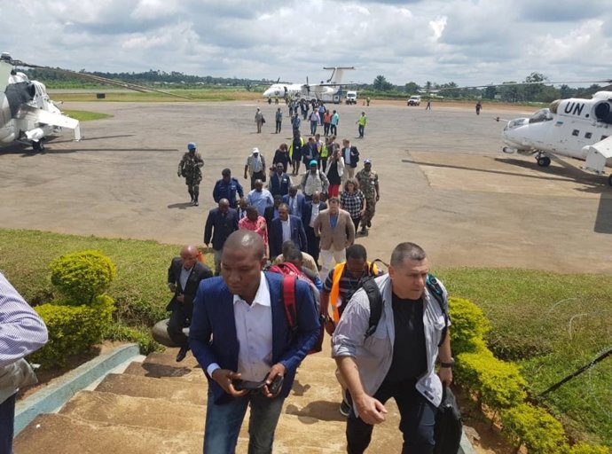 Un equipo de expertos llega a la zona del brote de ébola en la RDC