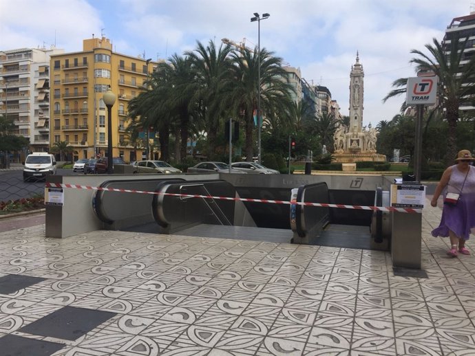 Acceso a las vías de Luceros/Estels clausurado, durante los trabajos