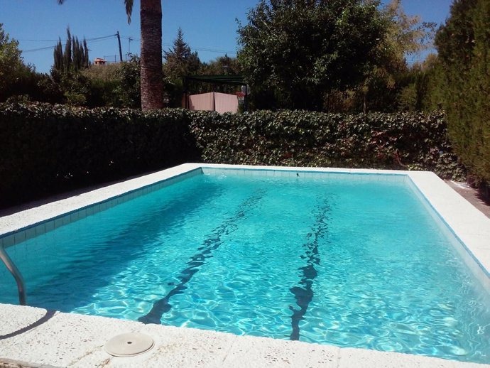 Imagen de una piscina privada en Andalucía