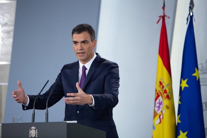 El presidente del Gobierno, Pedro Sánchez, comparece ante los medios después del