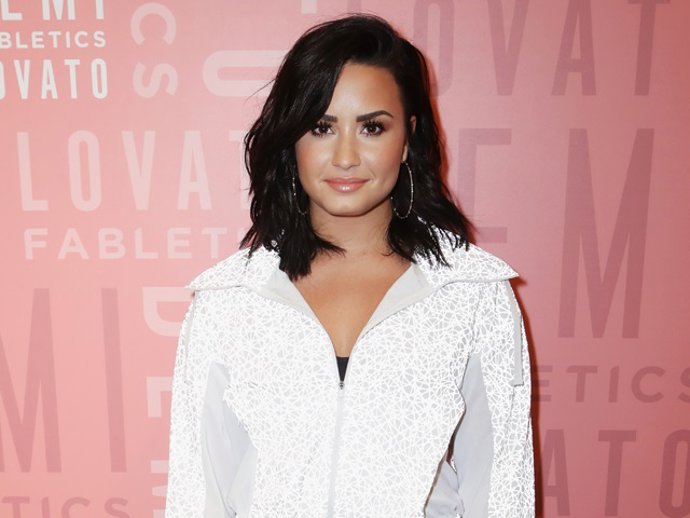 DEMI LOVATO