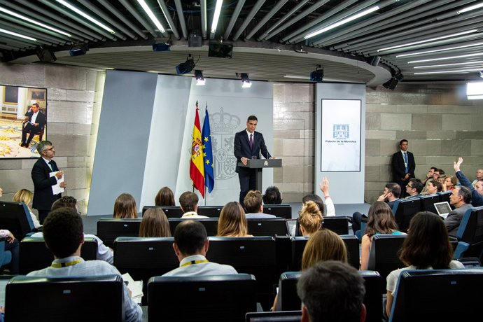 El president del Govern, Pedro Sánchez, compareix davant els mitjans després del