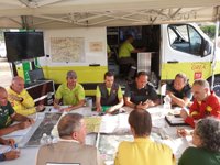 Movilizadas dos aeronaves ante una "pequeña reactivación" dentro del perímetro del incendio de Nerva (Huelva)