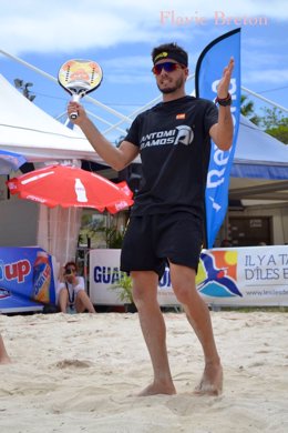 El grancanario Antomi Ramos, número 8 del mundo de tenis playa