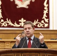 Page avisa a Podemos de que abstenerse en el déficit va a entorpecer su Ley de Garantías