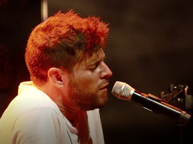 Pablo López ofrece una noche mágica en Starlite rodeado de numerosos rostros conocidos PABLO LÓPEZ