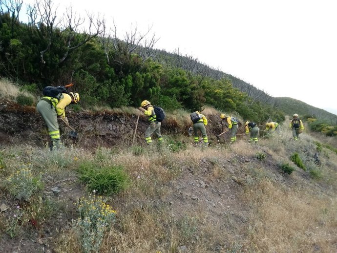 Equipo de la EIRIF en labores de prevención