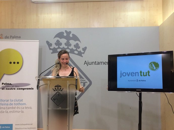 Lucía Segura en rueda de prensa en Cort